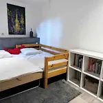 Apartment Atypic 3 Bedrooms Triplex With Terrace, 5km From *