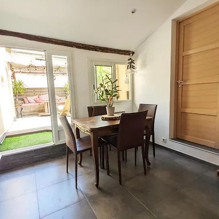 Lägenhet Atypic 3 Bedrooms Triplex With Terrace, 5km From Villeneuve-Loubet