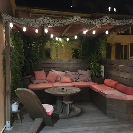 Atypic 3 Bedrooms Triplex With Terrace, 5km From Apartment Villeneuve-Loubet